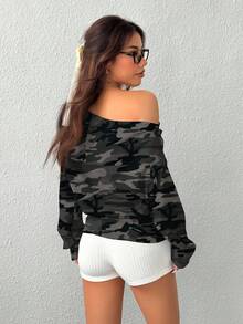 Attitoon Casual Minimalist Street Punk Style Grey-Green Camouflage Allover Print Y2K Women Oblique Shoulder Sweatshirt, Casual & Simple, Suitable For Fall/Winter - Multicolor - View 8