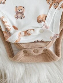 Cozy Pixies 2件套新生女宝宝卡通熊图案针织柔软圆领长袖连体衣套装