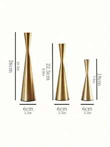 1 pièce Bougeoir de taille dorée, décoration parfaite pour la table de salle à manger, photoshoot de dîner aux chandelles, atmosphère romantique pour anniversaire de mariage, décoration de table de salon à la maison, décoration d'Halloween, du Nouvel An, cadeaux, décoration de maison pour la remise des diplômes, décorations de Noël pour la chambre