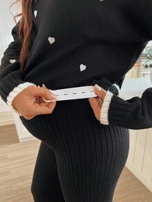 SHEIN Maternity Heart Pattern Dropped Shoulder Sweater And Pants Set, Casual For Autumn/Winter