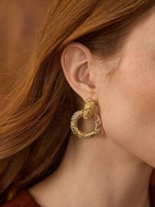 MOTF PREMIUM GOLD-PLATED GEOMETRIC TEXTURAL STATEMENT EARRINGS. - Yellow Gold - View 6