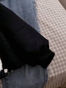 SHEIN Kurtka zimowa dla nastolatek, czarna, z długim rękawem, kapturem i suwakiem z przodu, ściągaczami przy mankietach, termiczna podszewka, uniwersalna, odpowiednia na jesień/zimę, wyjścia, zakupy, wakacje, dojazdy do pracy, można łączyć z bluzkami, bluzami z kapturem, dżinsami, spodniami dresowymi