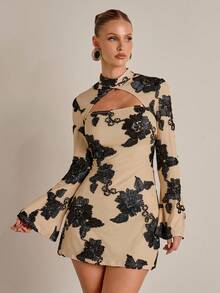 COSMINA 女式花卉提花镂空设计长袖修身迷你连衣裙 - 彩色 - 查看 5