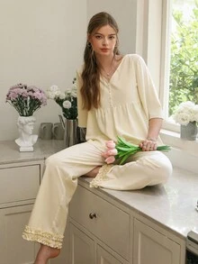 Snug Reverie 女士浪漫清新短袖睡衣套装 - 黃色 - 查看 7