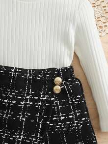 SHEIN 2pcs Baby Girl Knitted Black Long Sleeve Top And Plaid Elastic Waist Shorts Set, Autumn/Winter Autumn And Winter Two Piece Suit Girls Winter Outfit Sets Two Piece Winter Outfits For Toddler Girl Toddler Girl Skirt Set