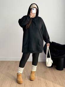 Enliva 大码女式长款连帽卫衣，带口袋，保暖内衬，长袖宽松版型，适合秋冬季穿着。 - 黑色 - 查看 7