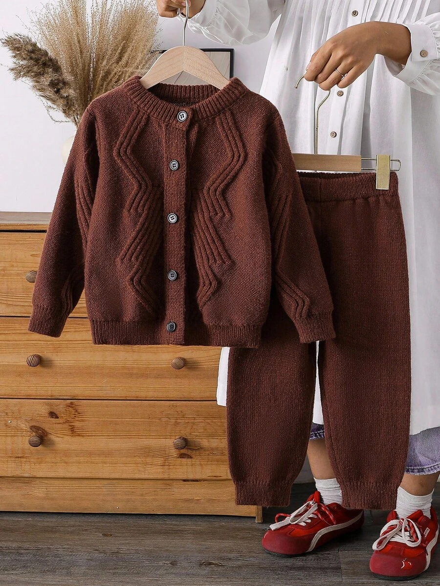 SHEIN Vintaside Kids 2pcs Young BoyBrown Chunky Knit Sweater Set, Autumn/Winter, Trapezoid Textured Pullover & Casual Elastic Waist Pants