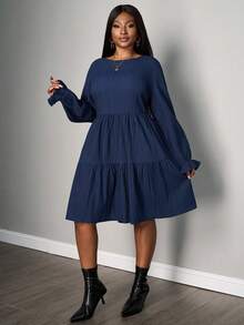 SHEIN PETITE CURVE Plus Size Women's Solid Color Crew Neck Long Sleeve Pleated Mini Casual Dress,Elegant Navy Blue Autumn Tea Party Style Plus Size Dress - Navy Blue - View 3