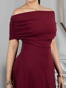 Melissa Matos Đầm dài chữ A lưng cao hở vai thanh lịch tối giản tinh tế lãng mạn thời trang dự tiệc đi làm đi chơi nghỉ dưỡng, váy dài màu xám - Màu Đỏ Sâu - Xem 6