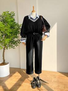 SHEIN LUNE 大码休闲撞色条纹毛衣，秋冬季女士冬季毛衣，适合日常穿着、假日优雅装扮，尽显职场女神风范。 - 黑與白 - 查看 5