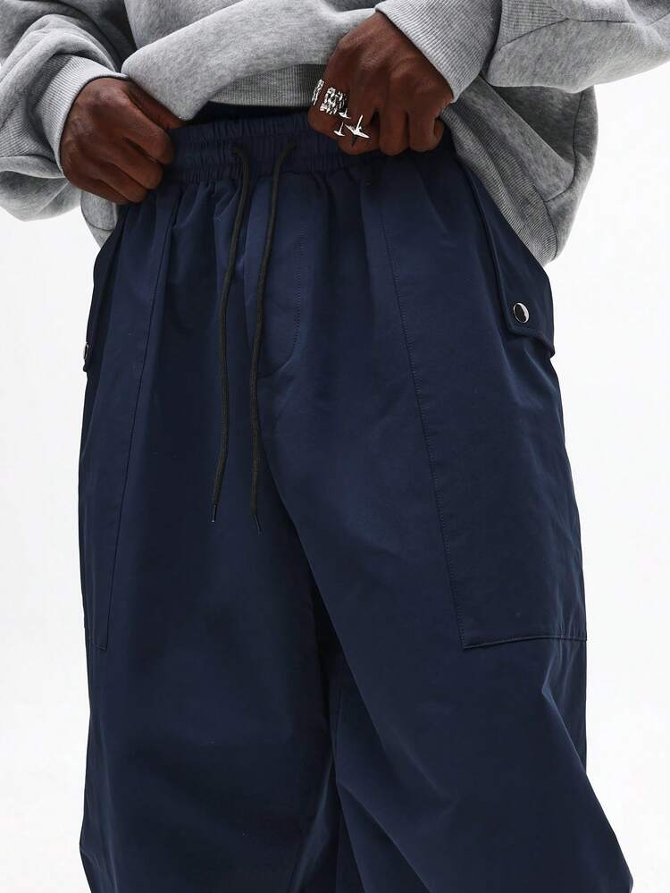 사이드 포켓이 있는 와이드 레그 네이비 릴렉스 팬츠