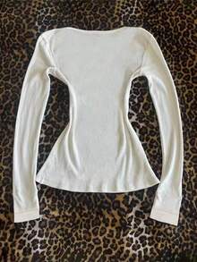 Glimmora 女式复古图案印花宽松长袖白色 T 恤，哥特式美学街头摇滚风格上衣 - 白色 - 查看 2