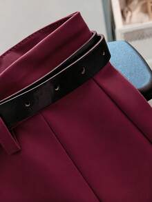 Franclia Casual Commuter Fashion Versatile Mid-High Waist With Belt Summer New Solid Color Women Shorts - Burgundy - View 4