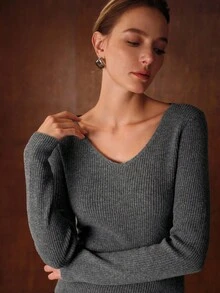 MOTF PREMIUM WOOL V-NECK SLIM FIT SWEATER, AUTUMN/WINTER - Grey - View 5