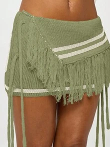 SUMWON WOMEN Minifalda de punto con detalles de flecos, diseño de número universitario, alta moda, estilo asimétrico envolvente, pieza de declaración de moda de otoño e invierno, pasarela de moda - Verde - Ver 8