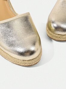 Styleloop Women's Casual Slip-On Platform Shoes, Versatile & Comfortable For Everyday Wear - Gold - View 4