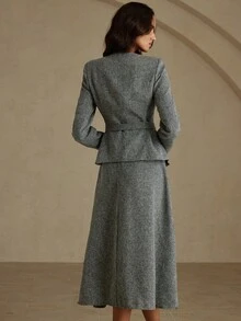 Aveloria Rosie 欧美优雅通勤垫肩方领前开衩下摆修身女士夹克和A字长裙两件套 - 灰色 - 查看 2