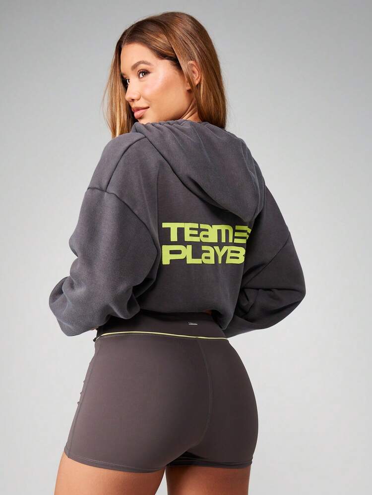 Missguided x Playboy ロゴ入りハイライズコンプレッションサイクリングショーツ