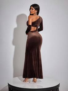 INAWLY Damen Kaffeebraunes Samtkleid mit Ausschnitt, Ärmeln mit Ausschnitten und Metall-Dekor am Rücken, elegantes und sexy Kleid - Kaffeebraun - Übersicht 2