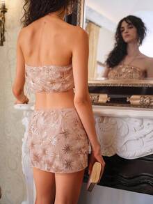 SHEIN Glamour SHEIN Elegant Flowing Tassel Design, Apricot Pink Color, Captivating Feminine Fashion Embellished Semi-Sheer Skirt, Perfect For Party Occasions.