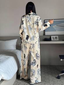 DAZY Conjunto de pijama de mujer con estampado animal de satén, ropa de otoño