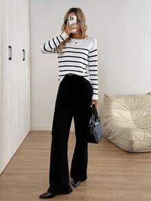 Easowa Autumn/Winter Warm Back To School Collegiate Style Black & White Striped Long Sleeve Sweater For Women