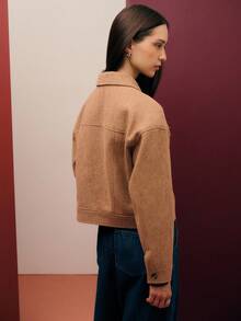 Nöista Short Brown Jacket With Button Closure, Flap Pockets And A Structured Shape, An Ideal Choice For Elegant Women's Winter Wear, Offering A Polished Layer Suitable For Formal Outfits, Christmas Events And Refined New Year Dressing. - Brown - View 2