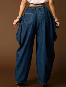 Vixey Calça jeans com detalhe lateral franzido e bolso inclinado