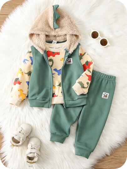 SHEIN 三件套：可爱恐龙图案圆领卫衣、针织衫、绿色连帽背心外套和绿色运动裤，舒适百搭，休闲日常穿搭，适合秋冬季节和圣诞派对。