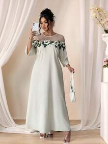 SHEIN Clasi Abito elegante e ampio con inserti in pizzo, disponibile anche in taglie comode per donne - Albicocca - Visualizzare 1