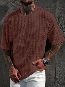 Manfinity CasualCool ملابس علوية تي شيرت كاجوال للرجال بأكمام قصيرة ذو نسيج جاكار أحادي اللون، موضة صيفية للرجال، ملابس علوية كنزة صوفية كاجوال بني اللون للرجال