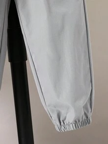 SHEIN 男童两件套春夏轻便套装，简约连帽长袖上衣，带抽绳踝带运动裤，时尚休闲两件套 - 灰色 - 查看 5