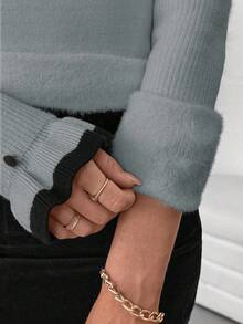 SHEIN LUNE Sweater Rajut Lengan Panjang Wanita Model Turtleneck dengan Kancing dan Rumbai, Dilengkapi Pita dan Lapisan Termal yang Pas di Badan - Grey - View 5