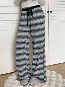 Aloruh Women's Vintage Striped Knit Low Waist Wide Leg Pants, Autumn/Winter - Black and White - View 4