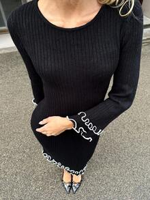Pariaura Black & White Contrast Color Fitted French Style Long Sweater Dress For Women - Black - View 2