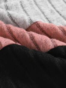 SHEIN 2件套少女拼色圆领休闲T恤和紧身裤套装