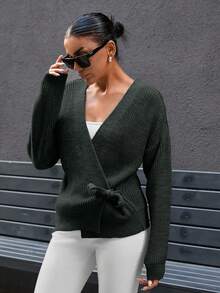 SHEIN Women V-Neck Bow Detailed With Balloon Sleve Oversize Cardigan