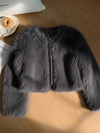 SHEIN Privé Plus Size Women Solid Color Loose Fit Faux Fur Collar-Less Long Sleeve Jacket, Winter