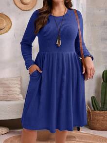 EMERY ROSE 大码纯色圆领口袋休闲长袖秋季连衣裙 - 藍色 - 查看 1