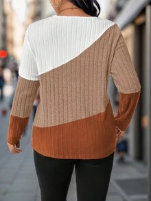 SHEIN Plus Size Color Blocking T-Shirt For Spring And Autumn Graphic Tees Women Tops - Multicolor - View 2