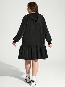 Enliva Plus Size Women's Loose Hooded Dress, Long Sleeve Dress With Pockets/Autumn /Winter