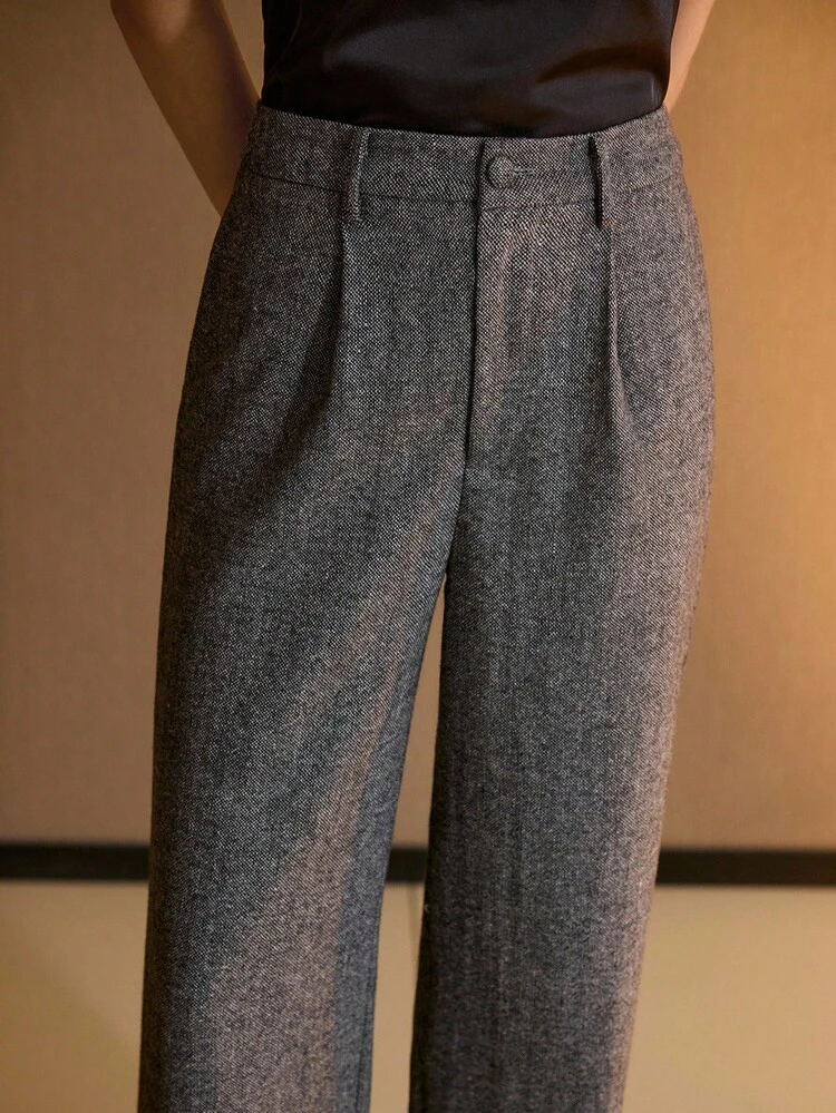 FOLD PLEATED STRAIGHT LEG PANTS