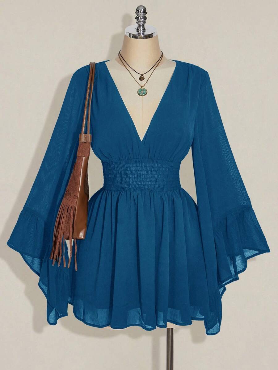 SHEIN ICON 加大码 V 领褶饰 A 字形喇叭袖连衣裙,波西米亚风、嬉皮风、Y2K 风格,适合夏季、游牧风、暑假、音乐节、毕业典礼和返校季 - 藍色 - 查看 1