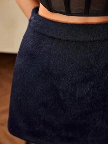 MOTF PREMIUM WOOL ZIPPER SKIRT, AUTUMN/WINTER - Navy Blue - View 6