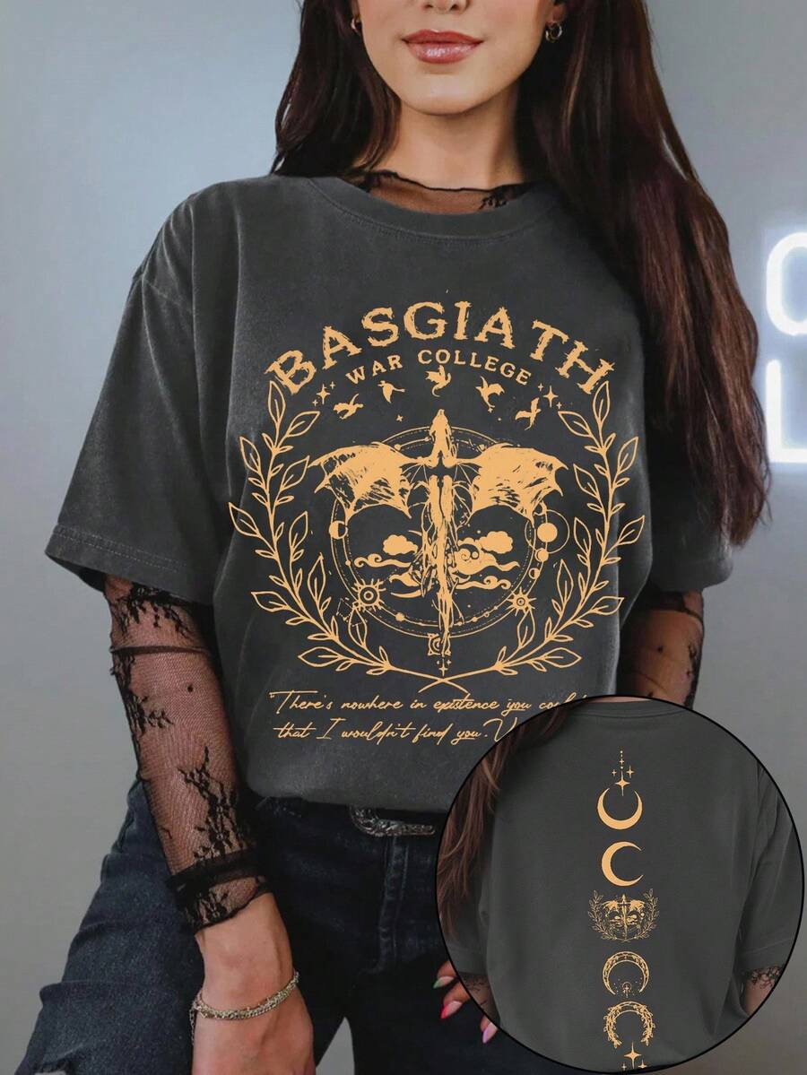 EMERY ROSE 第四翼衬衫，Rebecca Yarros，龙骑士，Violt Sorrengail，Basgiath 战争学院，ACOTAR 商品，Basgiath 第四翼衬衫，女士宽松款式，非常适合节日派对和礼物舒适合身短袖经典 T 恤印花图案 T 恤女士休闲短袖上衣 - 深灰色 - 查看 1