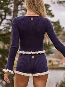 Aralina Pijama de 2 piezas de punto de cable con cardigan de manga larga con botones y volantes de contraste, y mini shorts con volantes. Acogedor y perfecto para pijamas navideños - Blanco - Ver 2