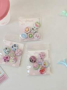 SHEIN 6-teiliges Set mit Design, süßen Cartoons, hochwertiger koreanischer Tasche, Kleidungsdekoration, Anstecknadel, Abzeichen, DIY, süße Blumen, Studentenabzeichen, Tasche, Schmuck, Anhänger, Bar