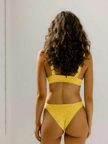 Aralina 可爱蕾丝节日内衣两件套，带蝴蝶结和饰边 - 黃色 - 查看 2