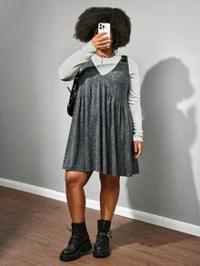 Enliva Melanieangelese Plus Size Women Babydoll A-Line Flared Mini Suspender Dress, Adjustable Straps, V-Neck Pinafore Dress, For Apple Rounded Body Shape - Grey - View 7