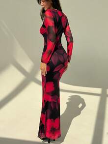 Aloruh Romantic Floral Print V-Neck Bodycon Dress - Multicolor - View 3